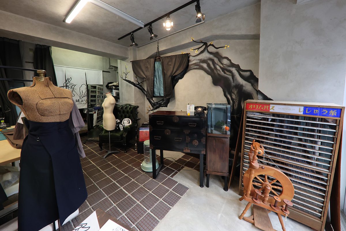 裁ち、縫うひと。